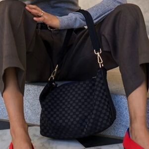 Rothy’s The Daily Crossbody